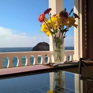 caleta-los-roques.in-canary-islands.com/